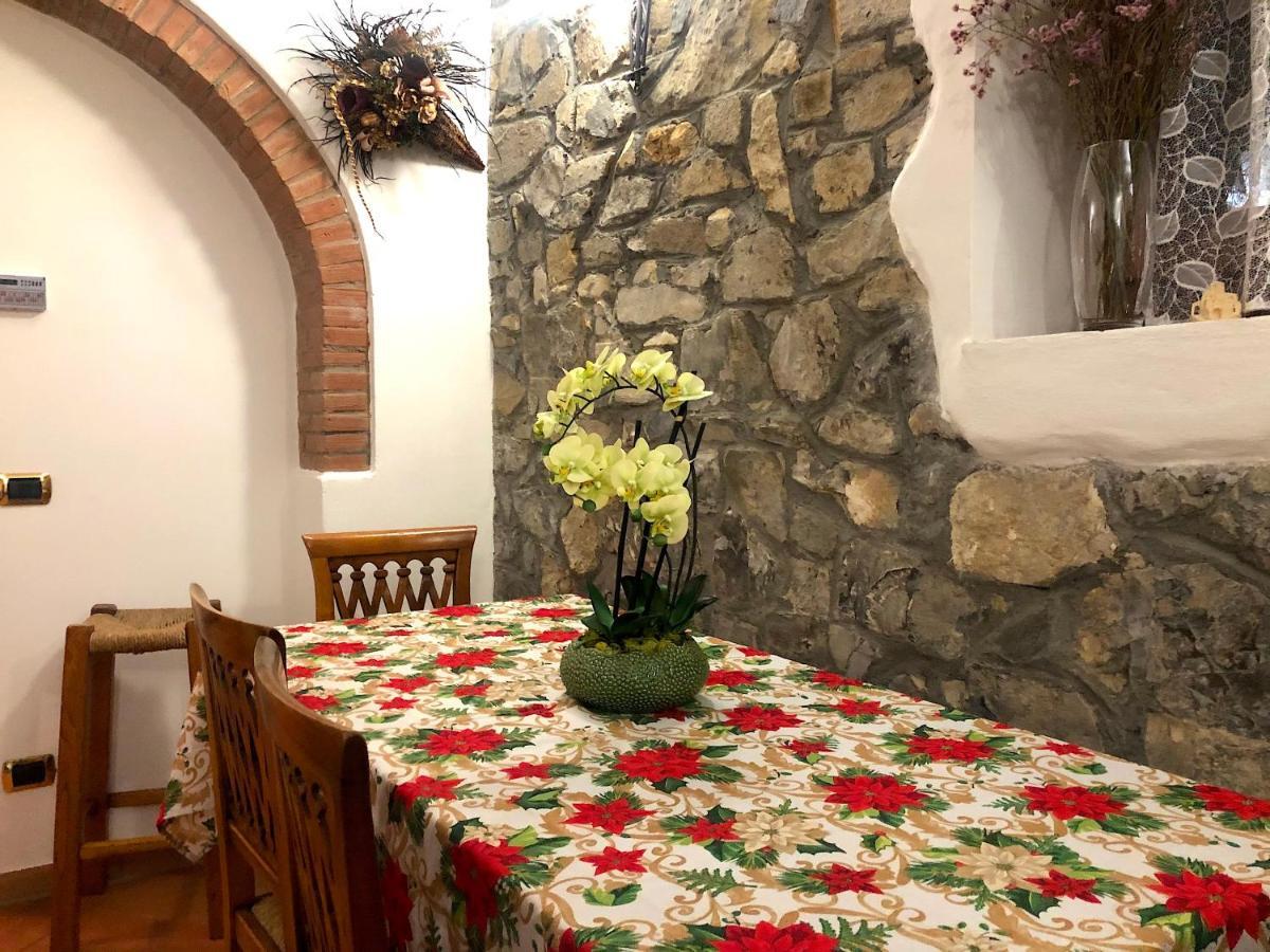 La Valle Di Anna ラストラ・ア・シーニャ エクステリア 写真